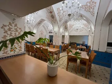 اقامتگاه سنتی خاتم اصفهان - رستوران