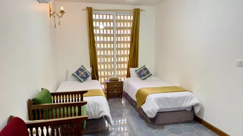 اقامتگاه سنتی خانه صدیق اصفهان - اتاق 2 تخته (2 تخت 1 نفره)