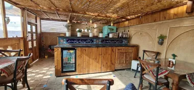 اقامتگاه سنتی عمارت طاووسیه اصفهان - کافی شاپ