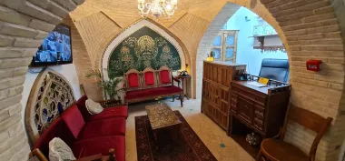 اقامتگاه سنتی عمارت طاووسیه اصفهان - پذیرش