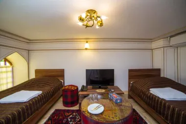 اقامتگاه سنتی کیانپور اصفهان - اتاق 2 تخته (2 تخت 1 نفره)