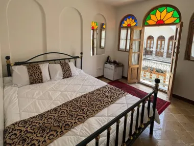 هتل بوتیک شاهان اصفهان - اتاق 2 تخته (1 تخت 2 نفره)