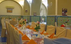 هتل کاروانسرای مشیر یزد - رستوران