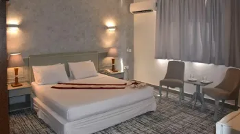 هتل ارم کیش - اتاق 2 تخته (1 تخت 2 نفره)