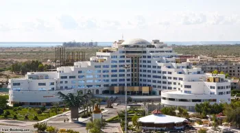 هتل ارم کیش - نمای بیرونی 