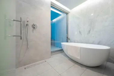 هتل آریا کیش - سرویس بهداشتی و حمام