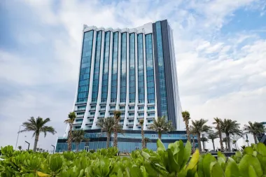 هتل آریا کیش - نمای بیرونی 