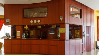 هتل گراند کیش - پذیرش