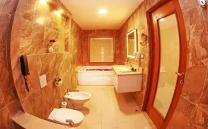 هتل ویدا کیش - سرویس بهداشتی و حمام