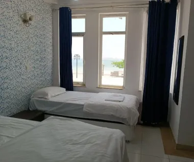 مجتمع اقامتی باغ ایران زمین قشم - نمای اتاق