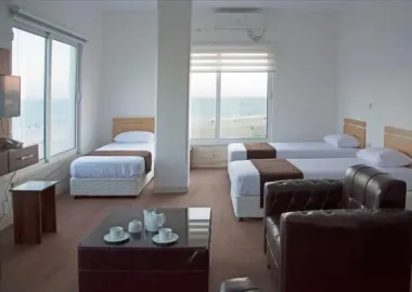 مجتمع اقامتی غواصی قشم - اتاق 3 تخته (3 تخت 1 نفره)