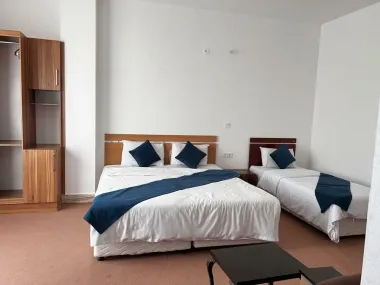 مجتمع اقامتی غواصی قشم - اتاق 3 تخته (1 تخت 2 نفره 1 تخت 1 نفره)