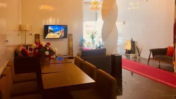 هتل آپادانا قشم - لابی 