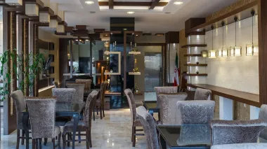 هتل آپارتمان آرش قشم - کافی شاپ