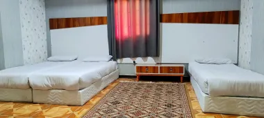 هتل آسانا قشم - اتاق 3 تخته (1 تخت 2 نفره 1 تخت 1 نفره)