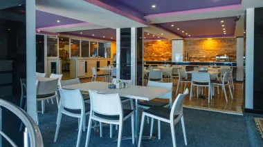 هتل آلاله مرکزی قشم - رستوران