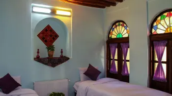 اقامتگاه بومگردی لوتوس شیراز - نمای اتاق