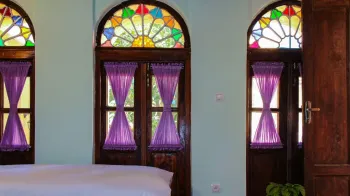 اقامتگاه بومگردی لوتوس شیراز - نمای اتاق