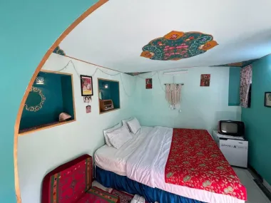 اقامتگاه سنتی ترنجستان شیراز - اتاق 2 تخته (1 تخت 2 نفره)