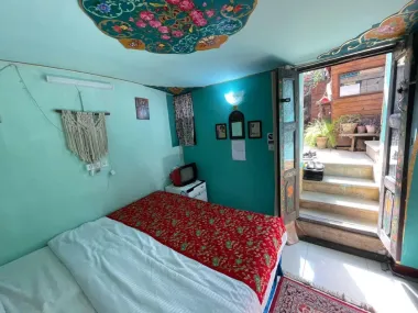 اقامتگاه سنتی ترنجستان شیراز - اتاق 2 تخته (1 تخت 2 نفره)