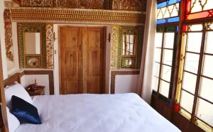 اقامتگاه سنتی راوی شیراز - اتاق 2 تخته (1 تخت 2 نفره)