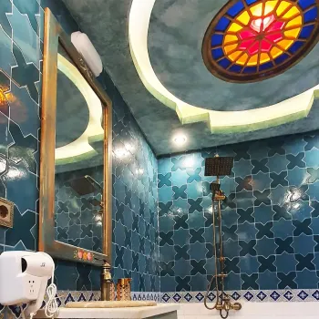 هتل بوتیک عمارت محلاتی شیراز - سرویس بهداشتی و حمام