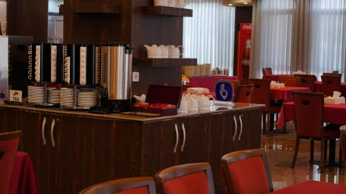 هتل آرتا قشم - رستوران