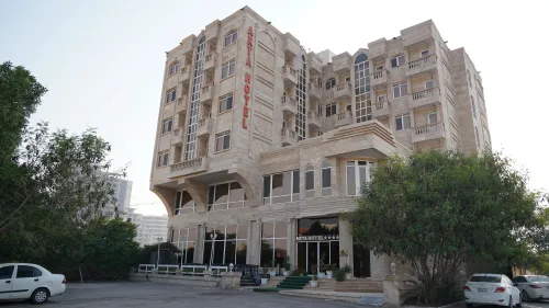 هتل آرتا قشم - نمای بیرونی