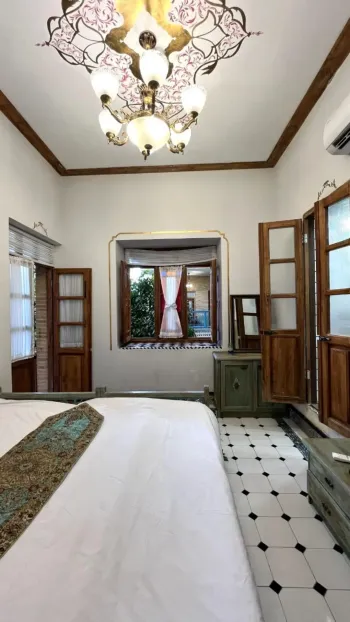 اقامتگاه سنتی عمارت جمشیدیه شیراز - نمای اتاق