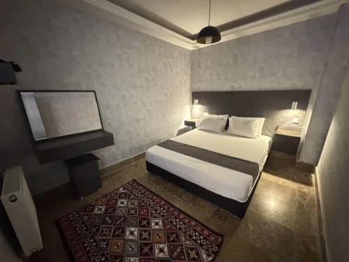 مهمانپذیر رحمانیان شیراز - اتاق 2 تخته (1 تخت 2 نفره)