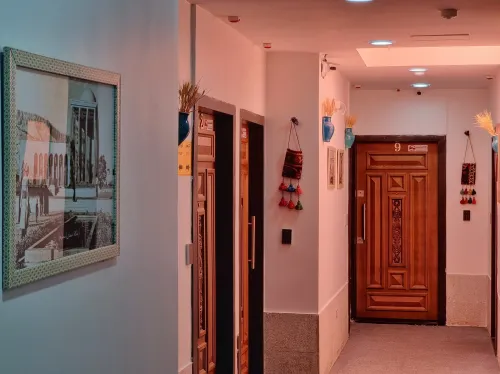 اقامتگاه سنتی سیمرغ شیراز - راهرو