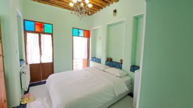 اقامتگاه سنتی طاوسی شیراز - اتاق 2 تخته (1 تخت 2 نفره)