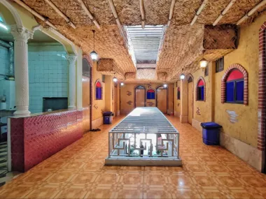 مهمانپذیر حیدری شیراز - راهرو