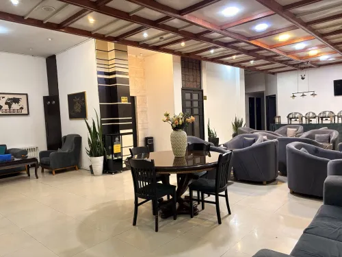 هتل آپارتمان تچر شیراز - لابی