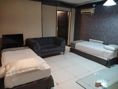 هتل آپارتمان تچر شیراز - اتاق 2 تخته (2 تخت 1 نفره)