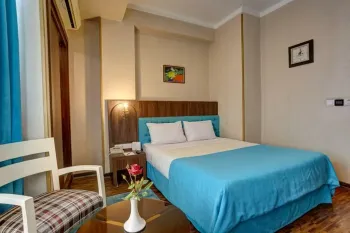 هتل ارگ شیراز - اتاق 2 تخته (1 تخت 2 نفره)