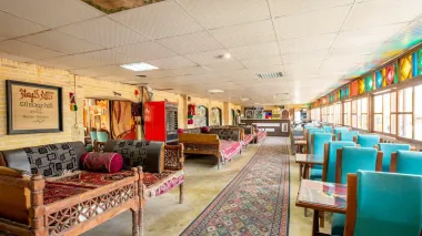 هتل سنتی نیایش شیراز - رستوران