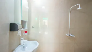 هتل سنتی نیایش شیراز - سرویس بهداشتی و حمام