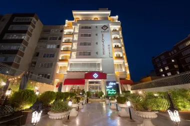 هتل الیزه شیراز - نمای بیرونی