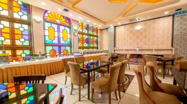 هتل کریم خان شیراز - رستوران