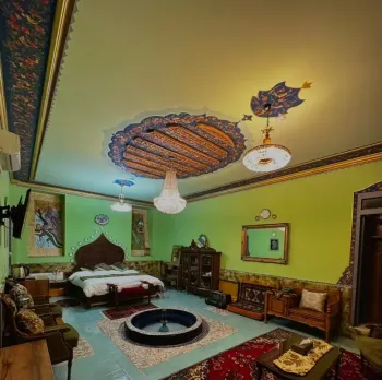 بوتیک هتل شاه پریون شیراز - نمای اتاق