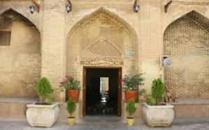 بوتیک هتل شاه پریون شیراز - نمای بیرونی 