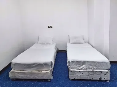 خانه مسافر هجرت شیراز - اتاق 2 تخته (2 تخت 1 نفره)