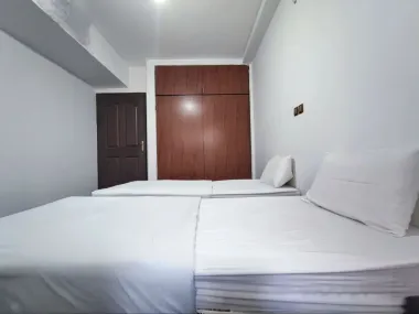 خانه مسافر هجرت شیراز - اتاق 2 تخته (2 تخت 1 نفره)