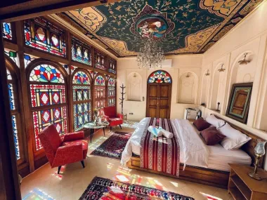 هتل بوتیک شمس الملوک شیراز - اتاق 2 تخته (1 تخت 2 نفره)