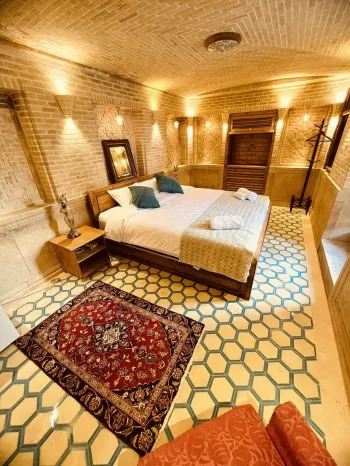 هتل بوتیک شمس الملوک شیراز - اتاق 2 تخته (1 تخت 2 نفره)
