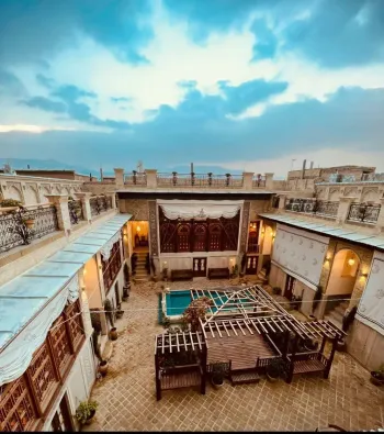 هتل بوتیک شمس الملوک شیراز - نمای محوطه