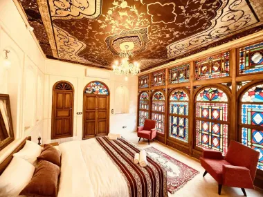 هتل بوتیک شمس الملوک شیراز - اتاق 2 تخته (1 تخت 2 نفره)