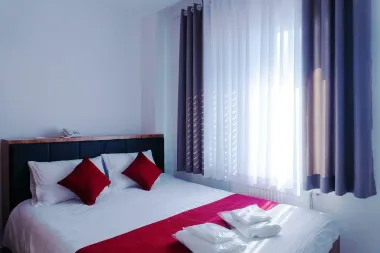 هتل آپارتمان بلوگا بندر انزلی - اتاق 2 تخته (1 تخت 2 نفره)