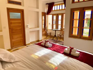 هتل ساباط اصفهان - اتاق 2 تخته (1 تخت 2 نفره)